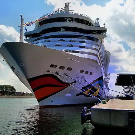 아파트 Claas, In Sichtweite Des Leuchtturms 로스토크